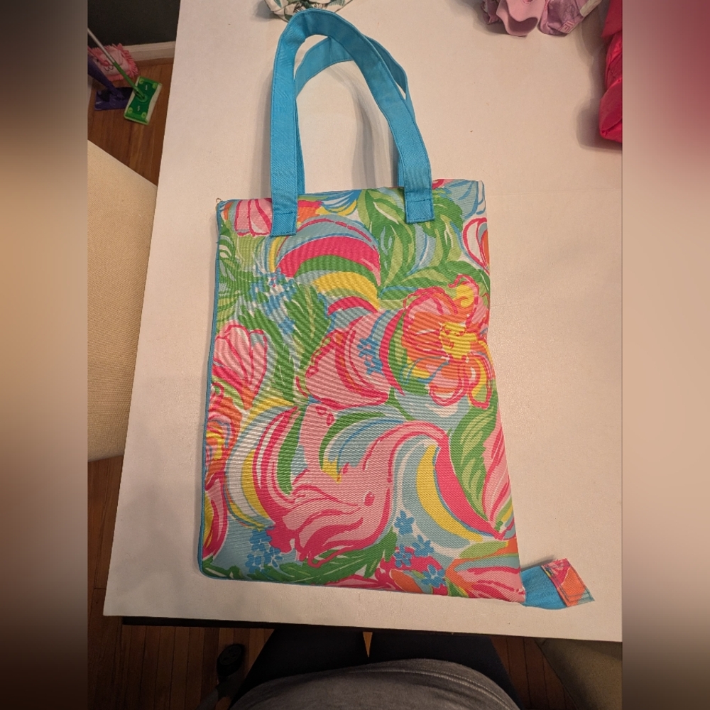 Lilly Pulitzer Folding Picnic Blanket - Picture 2 of 7